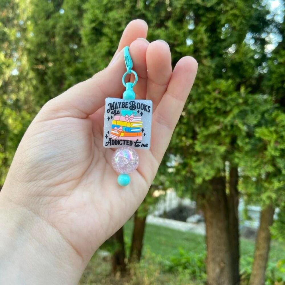 BOOKS keychain with beads